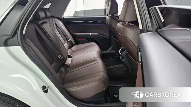 Hyundai Grandeur Hybrid (GN7) 2025 Белый из Кореи, фото 3