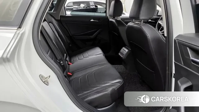 Volkswagen 7th Generation of Jetta 2022 Белый из Кореи, фото 3