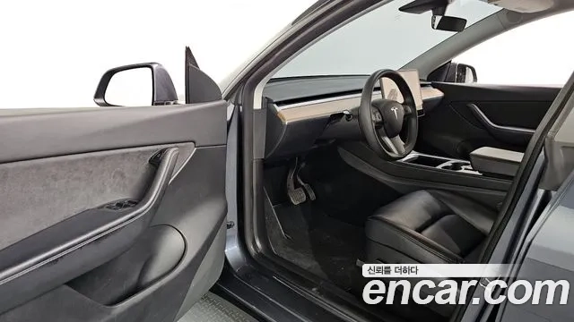 Tesla Model Y 2021 Серый из Кореи, фото 3