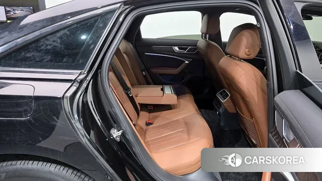 Audi A6 (C8) 2020 Черный из Кореи, фото 3