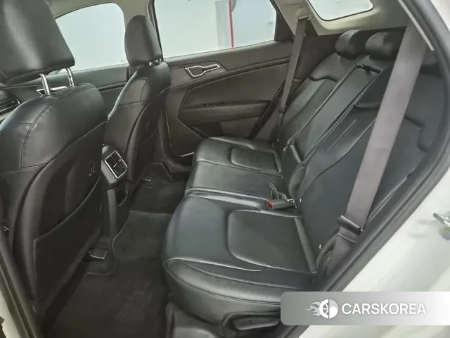 Kia Sportage 5th Generation 2022 Белый из Кореи, фото 3