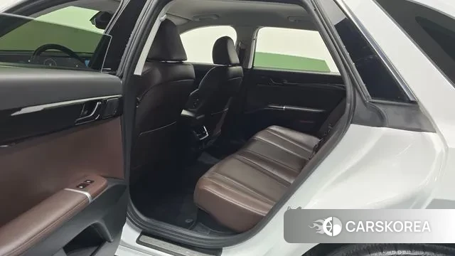 Hyundai Grandeur Hybrid (GN7) 2023 Белый из Кореи, фото 3