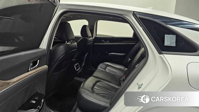 Kia K5 3rd generation 2023 Белый из Кореи, фото 3
