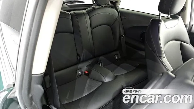 Mini Cooper D 2018 Зеленый из Кореи, фото 3