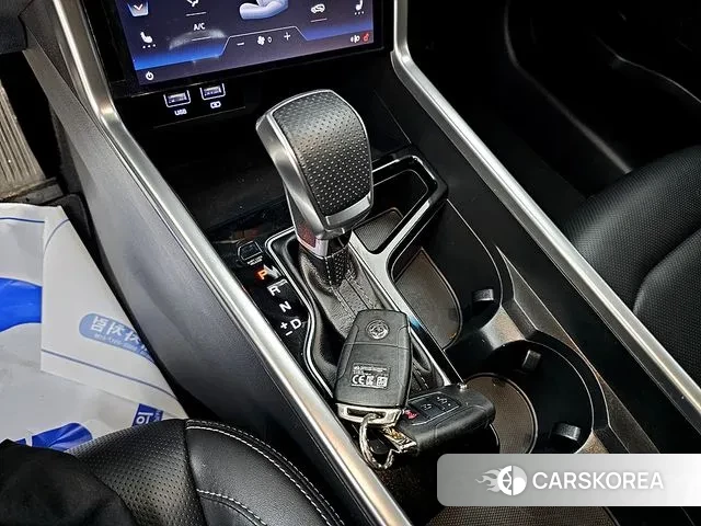 Ssangyong Torres 2024 Белый из Кореи, фото 3