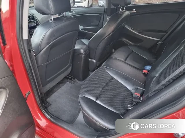 Hyundai Accent (New type) 2018 Красный из Кореи, фото 3