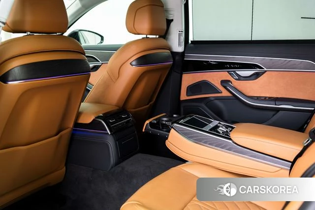Audi A8 2025 Черный из Китая, фото 3