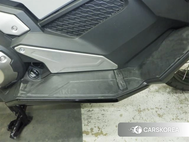 Проданный Honda X-ADV 750 id 4184952 из Японии, фото 4