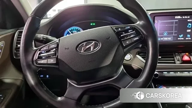 Hyundai Grandeur IG Hybrid 2018 Белый из Кореи, фото 3