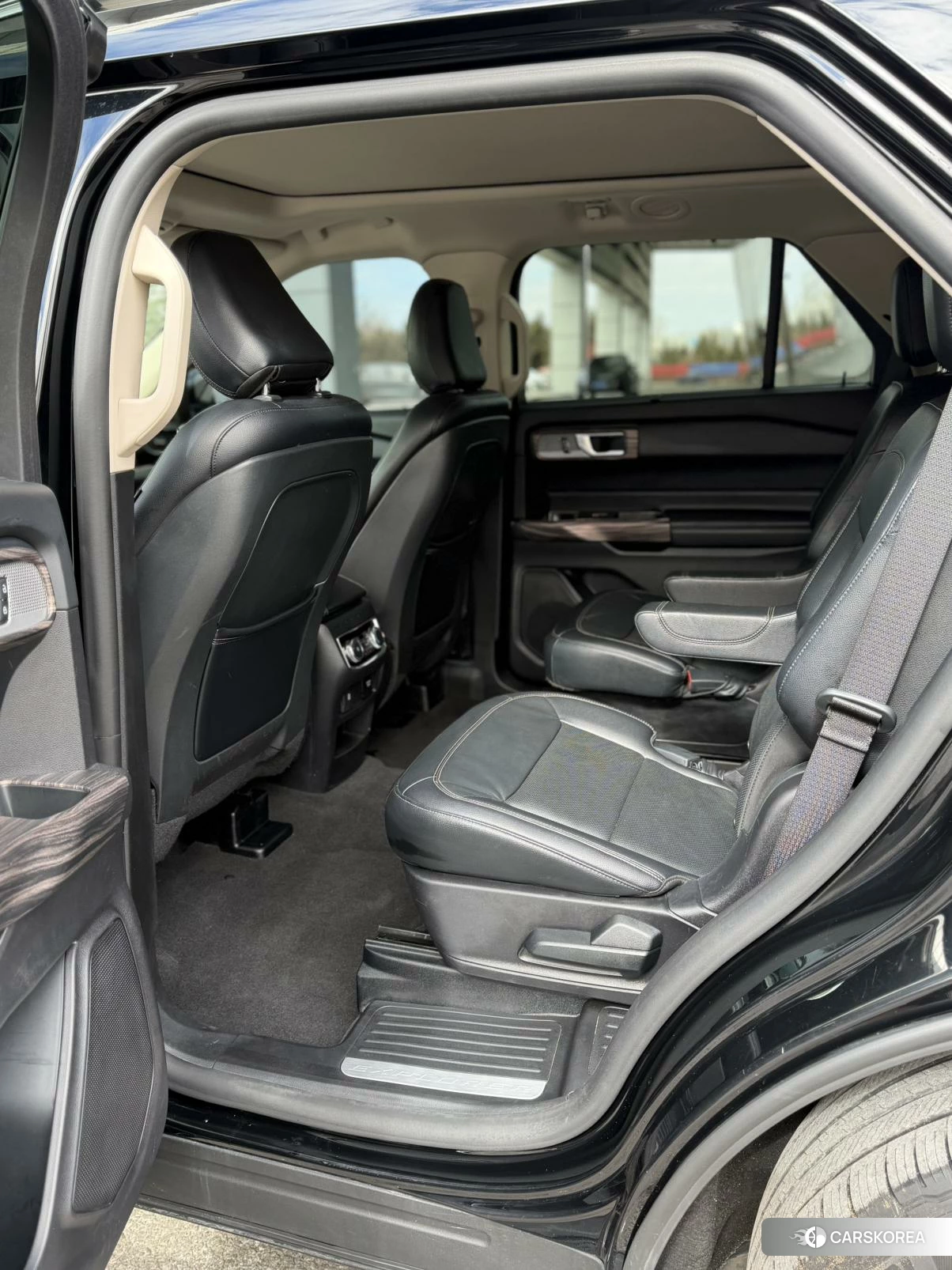 Ford Explorer 2020 Черный из Китая, фото 3