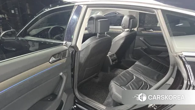 Volkswagen Arteon 2019 Черный из Кореи, фото 3