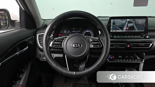 Kia Seltos 2021 Белый из Кореи, фото 3
