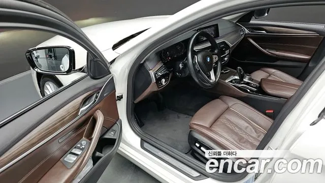 BMW 5 Series (G30) 2020 Белый из Кореи, фото 3