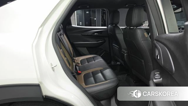 Chevrolet (GM Daewoo) Trailblazer 2021 Белый из Кореи, фото 3