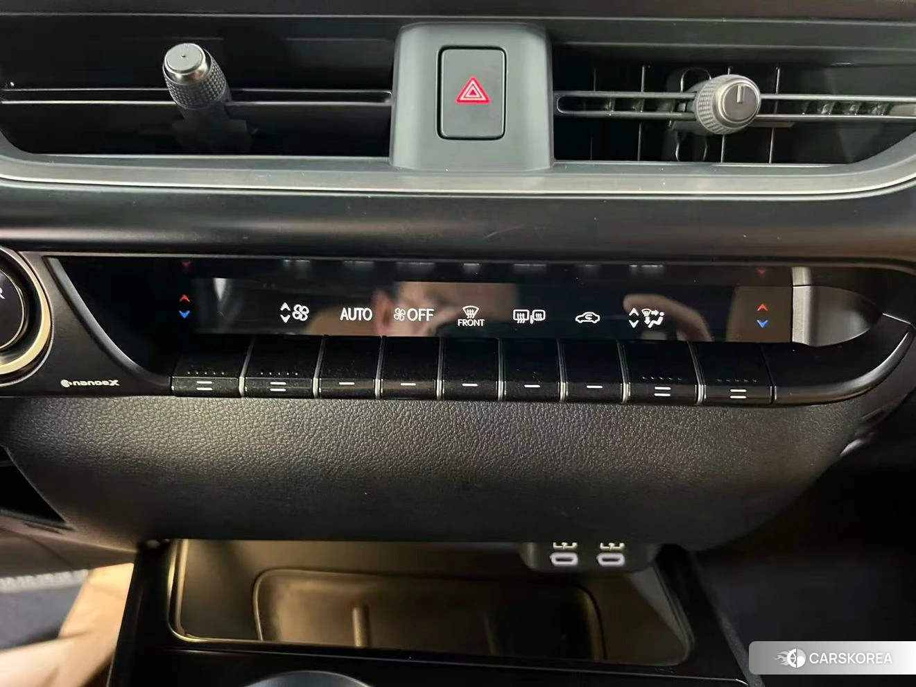 Lexus UX 2022 Серебристо-серый из Китая, фото 3