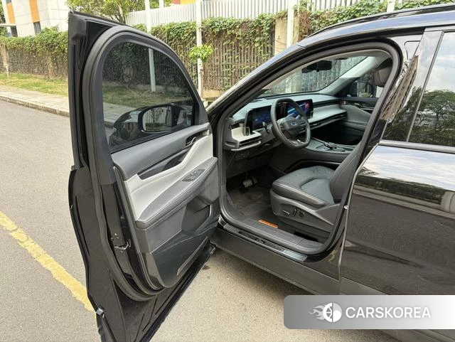 Ford Sharp World 2024 Черный из Китая, фото 3
