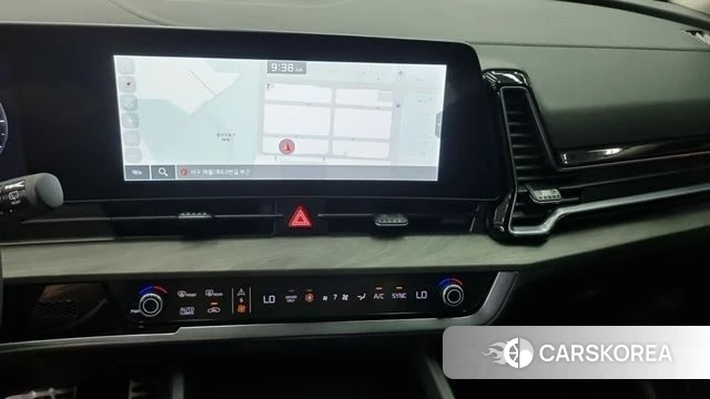 Kia Sportage 5th Generation Hybrid 2023 Белый из Кореи, фото 3