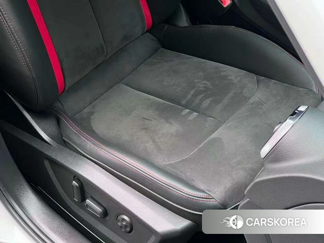 Audi Q2L 2023 Белый из Китая, фото 3