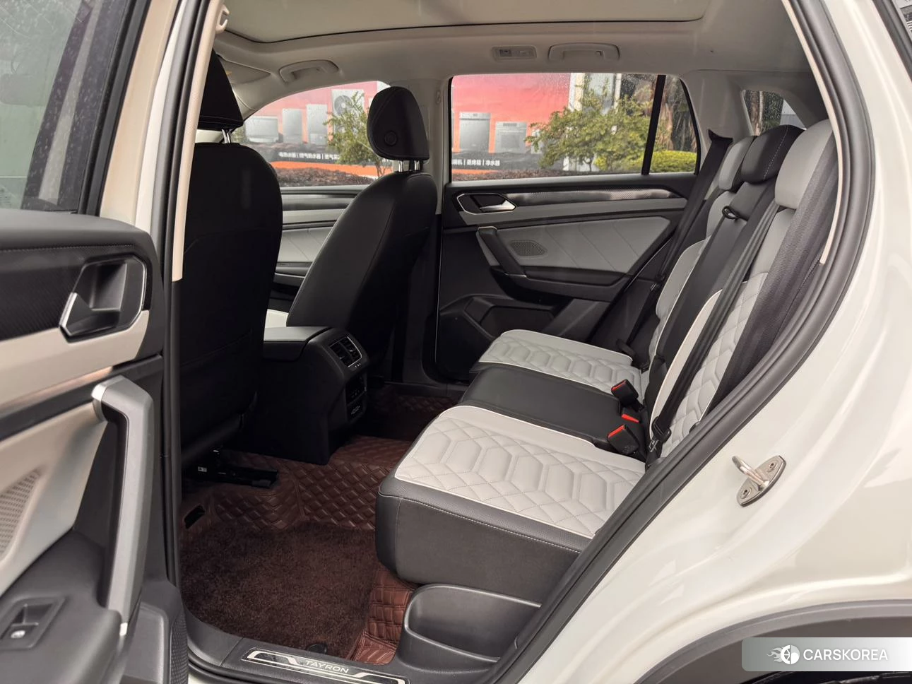 Volkswagen Tanyue 2022 Белый из Китая, фото 3