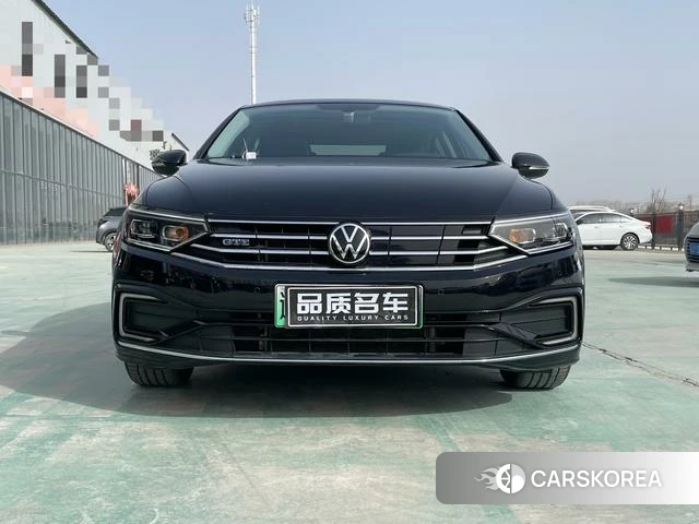 Volkswagen Magotan PHEV 2023 Черный из Китая, фото 3