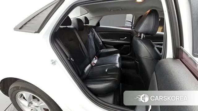 Hyundai Avante (CN7) 2021 Белый из Кореи, фото 3