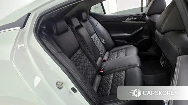 Nissan Maxima (A36) 2018 Белый из Кореи, фото 3