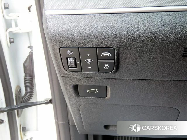 Kia K5 3rd generation 2022 Белый из Кореи, фото 3