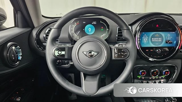 Mini Cooper Clubman 2023 Черный из Кореи, фото 3