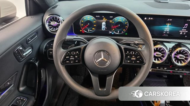 Mercedes-Benz A-Class W177 2020 Белый из Кореи, фото 3