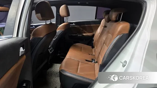 Kia Sportage The Bold 2018 Белый из Кореи, фото 3