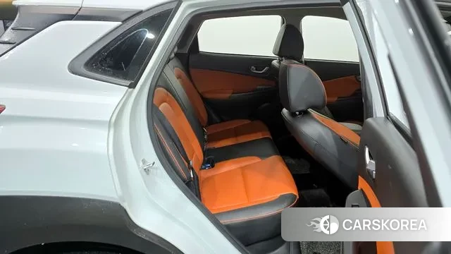 Hyundai Kona 2018 Белый из Кореи, фото 3