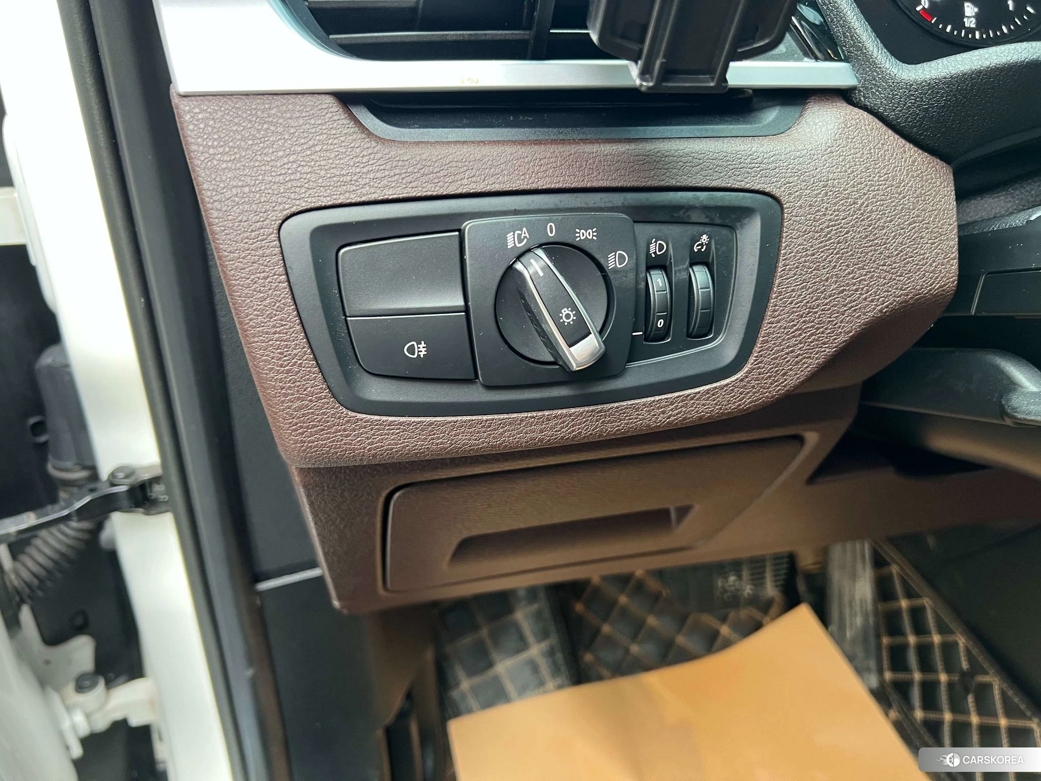 BMW X1 2021 Белый из Китая, фото 2
