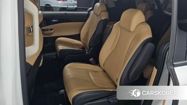 Kia Carnival 4th generation 2022 Белый из Кореи, фото 3