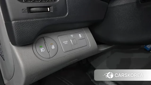 Hyundai The New Grand Starex 2020 Серебристо-серый из Кореи, фото 3