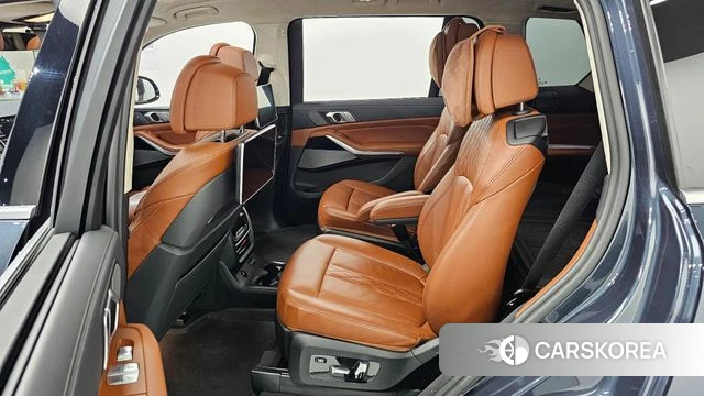 BMW X7 (G07) 2022 Серый из Кореи, фото 3