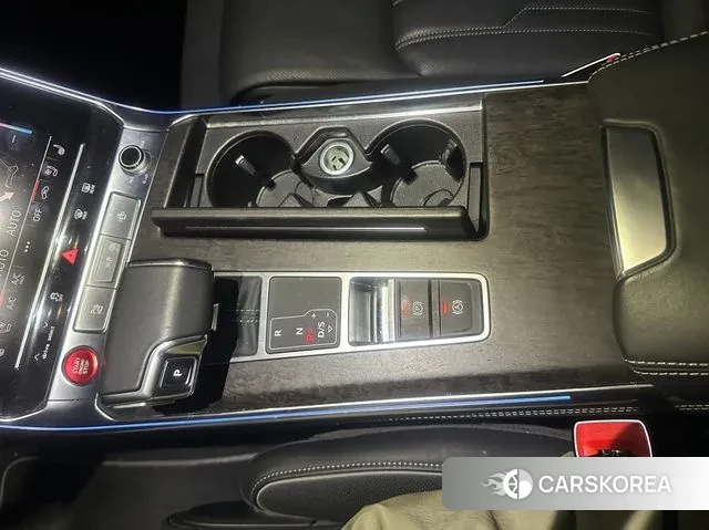 Audi A7 (4K) 2021 Белый из Кореи, фото 3