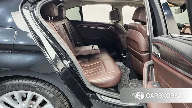 BMW 5 Series (G30) 2022 Черный из Кореи, фото 3