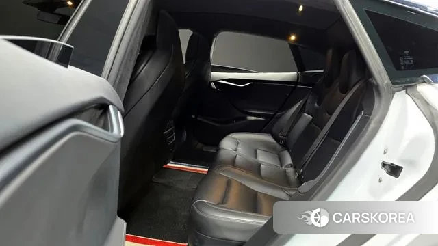 Tesla Model S 2019 Белый из Кореи, фото 3