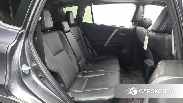 Toyota RAV4 2018 Серый из Кореи, фото 3
