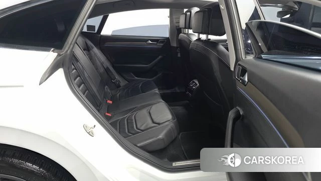 Volkswagen Arteon 2020 Белый из Кореи, фото 3