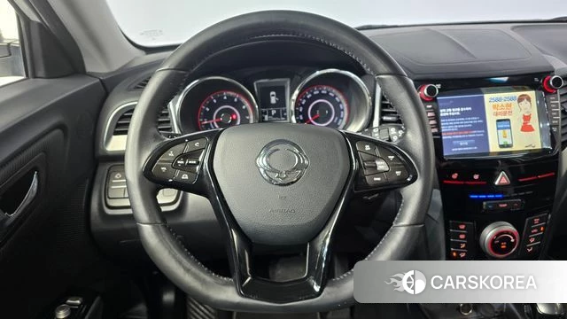 Ssangyong Tivoli Armor 2018 Жемчужный цвет из Кореи, фото 3
