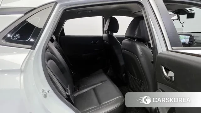 Hyundai Kona 2018 Белый из Кореи, фото 3