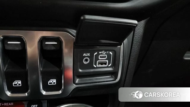 Jeep Wrangler (JL) 2021 Желтый из Кореи, фото 3