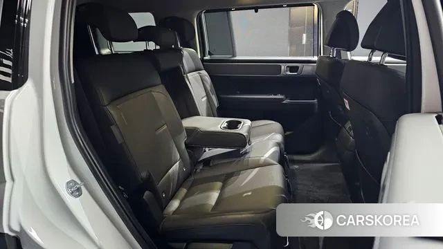 Hyundai Santa Fe (MX5) 2023 Белый из Кореи, фото 3