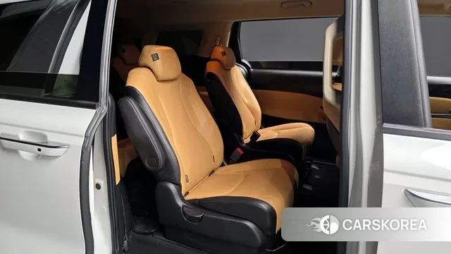 Kia Carnival 4th generation 2022 Белый из Кореи, фото 3