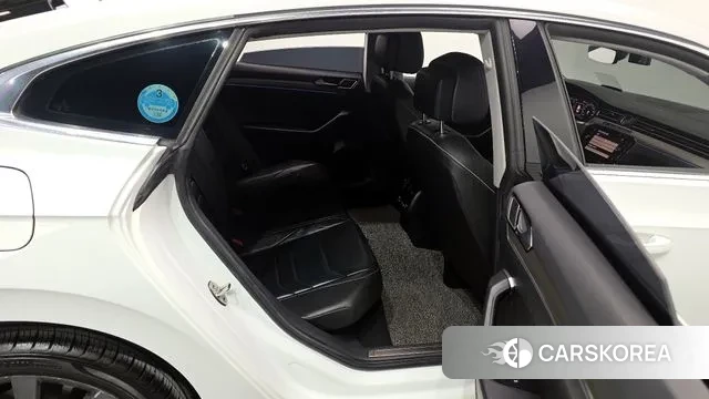 Volkswagen Arteon 2020 Белый из Кореи, фото 3