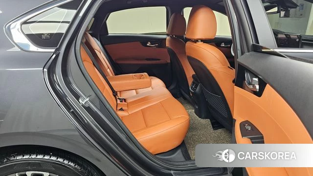 Kia The New K3 2nd generation 2022 Серый из Кореи, фото 3