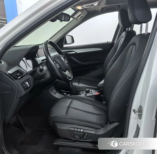 BMW X1 2019 Белый из Китая, фото 3