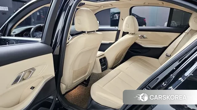 BMW 3 Series (G20) 2020 Черный из Кореи, фото 3