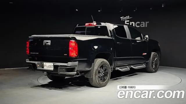 Chevrolet (GM Daewoo) Real New Colorado 2020 Черный из Кореи, фото 3